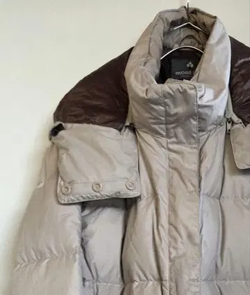 mont-bell 후드 부착 다운 자켓 베이지