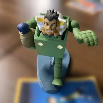 미래소년 코난 로보노이드 피규어