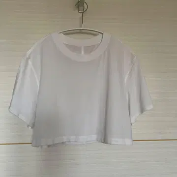 룰루레몬 화이트 크롭 티셔츠 M