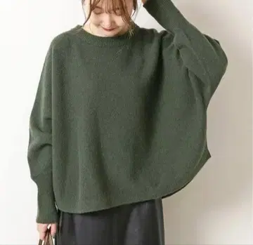 스픽 앤 스팬 돌먼 롱 리브 니트 풀오버 그린