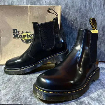데드 Dr. Martens 사이드 고어 부츠 UK 8 블랙 가죽