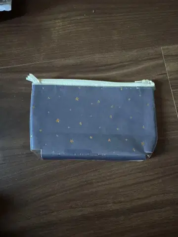 별 패턴 네이비 파우치