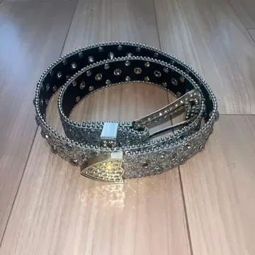 스톤 장식 실버 벨트