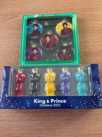 King & Prince 크리스마스2022 오너먼트와 플로키 베어