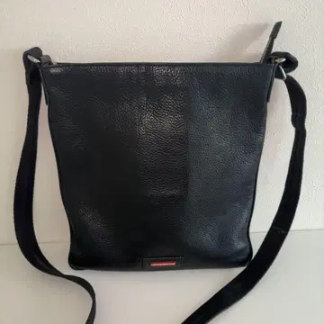 (3일 연휴 가격 인하) BALLY 가죽 숄더백 발리