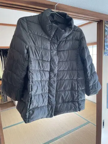 UNIQLO 다운 자켓 M 사이즈 다크 그레이