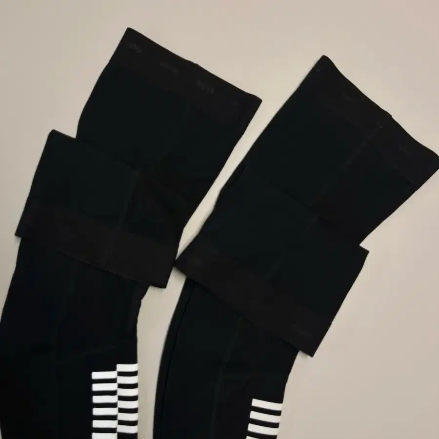 PRO TEAM LEG WARMERS Mサイズ PRO TEAM LEG WARMERS Mサイズ Pro Team Leg Warmers Black - Cycling