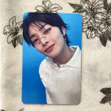 Straykids KARMA Target 특전 아이엔 트레이딩 카드 1장