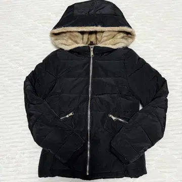 [ 새상품급 ] ZARA 후드 부착 다운 자켓 블랙