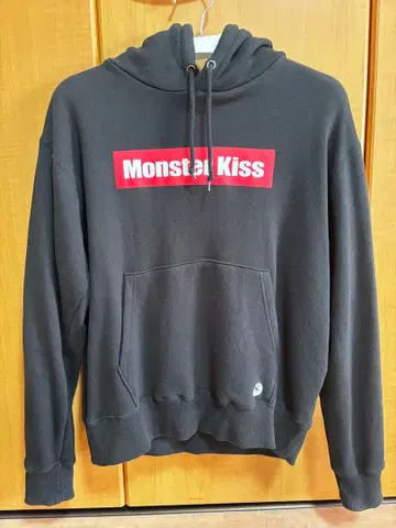 몬스터 키스 후드티 M 사이즈