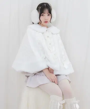 Honey Cinnamon 하트 케이블 레이스업 판초