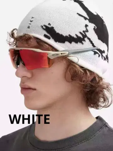 OAKLEY PIET 니트 모자 화이트 남녀 공용