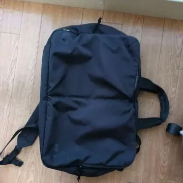 [ 유니클로 ] CORDURA 소재 블랙 백팩