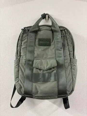 브리핑 한정판 레어 올리브 그린 백팩