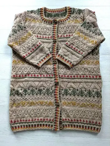 [ 핸드메이드 ] 뜨개질 무늬 긴팔 (7부 소매) 가디건 베이지