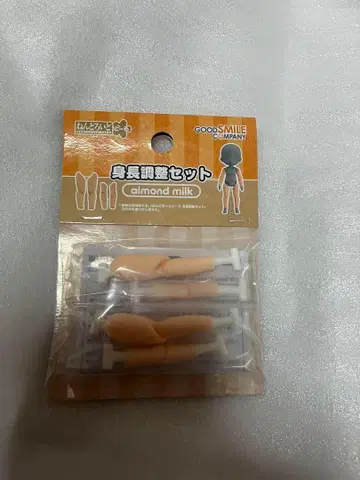 넨도로이드돌 신장 조정 세트 (almond milk) 2개 새상품