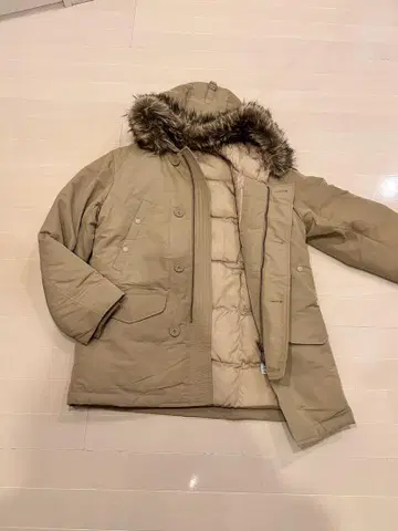 무인양품 베이지 퍼(fur) 포함 다운 자켓