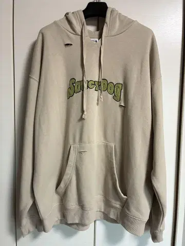 Saucy Dog 데미지 후드티