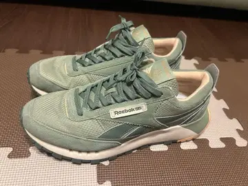 미사용급 Reebok 스니커즈 29.5cm