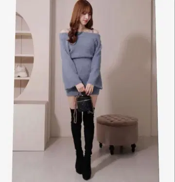 LIPSERVICE 오프숄더 원피스 샤기 니트 블루 F 사이즈