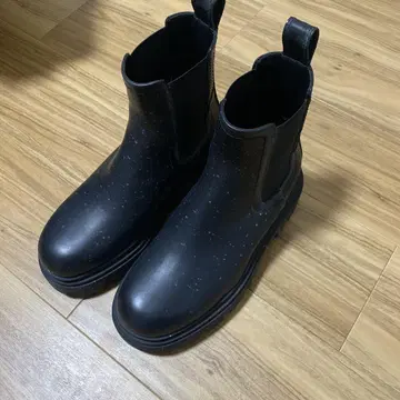 ZARA 사이드 고어 부츠