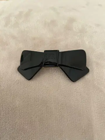 니나리치 블랙 리본형 팔레트