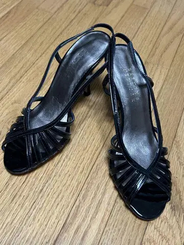 [ 새상품 ] 바니스뉴욕 스페인산 펌프스 38 ( 24cm )