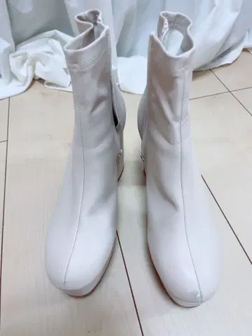 에스페란자 부츠 아이보리 락모리