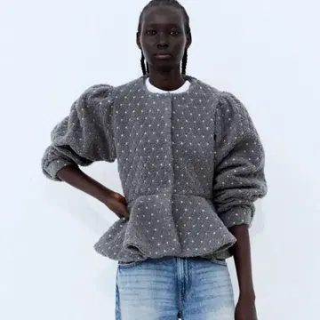 Bibiy. ODETTE BOA CARDIGAN