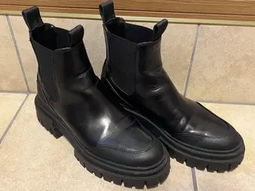 ZARA 사이드 고어 부츠 37