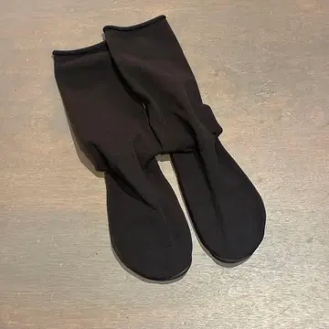 YZY PODS SIZE 1