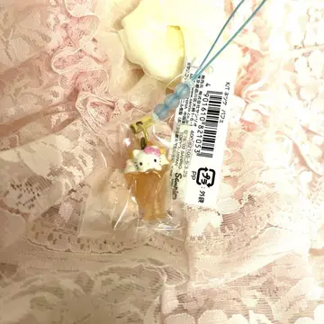 레어 키티 파르페 아이스크림 키링 네츠케