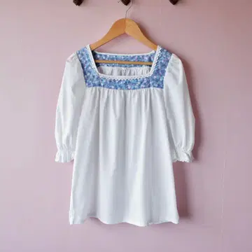 Euro Vintage Floral Square Neck Top