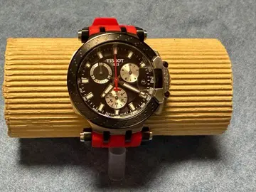 TISSOT 크로노그래프 손목시계 블랙/레드