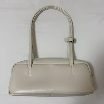 stand oil more baguette bag 크림