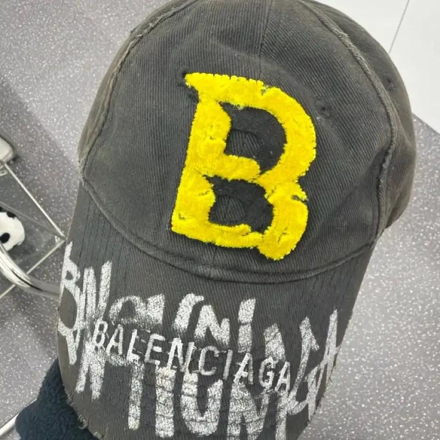 BALENCIAGA UPCYCLED CAP Balenciaga Upcycled Mesh Up Cotton Drill
