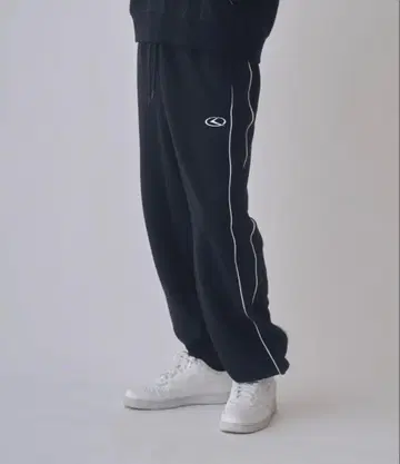 Codegraphy 네이비 스웨트 팬츠 S