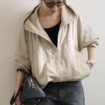 FRAMeWORK FROSTLINE 별주 라이트 마운틴 파카 베이지