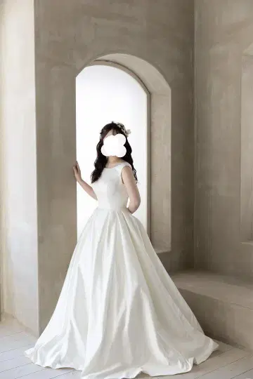 보트넥 A라인 웨딩 드레스 YNS