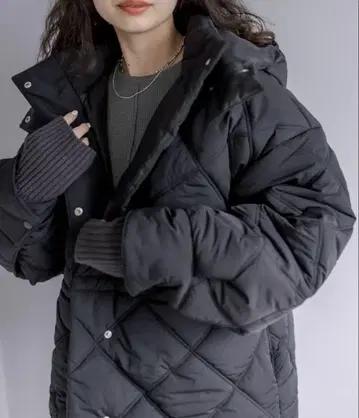mystic 퀼팅 자켓 블랙