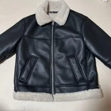ZARA 블랙 가죽 자켓 M