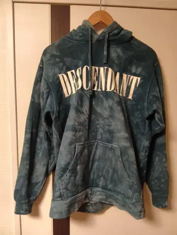 DESCENDANT 타이다이 후드티