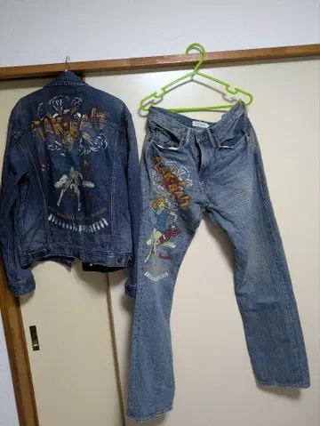 AVIREX 데님 자켓과 팬츠 세트