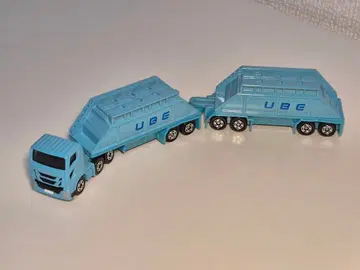 롱 토미카 No.129 우베코산 더블 스트레일러