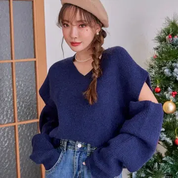 완판템 DAZY 컷 아웃 리브 니트