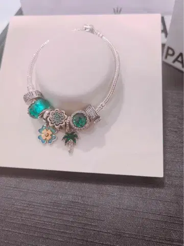 PANDORA 에메랄드 그린 참 팔찌