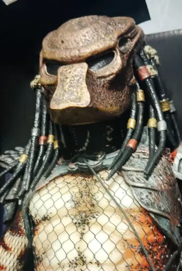2012.NECA/PREDATOR2.1/4'CITY HUNTER'