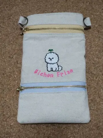 오리지널 비숑 프리제 자수 코인 스루 파우치 각 1개의 가격입니다.