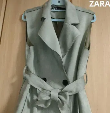 1회 착용 ZARA 피치 스킨 더블 브레스트 베스트