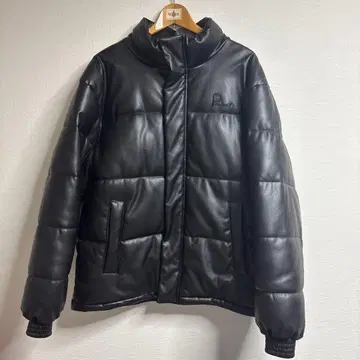 PenField 블랙 패디드 자켓